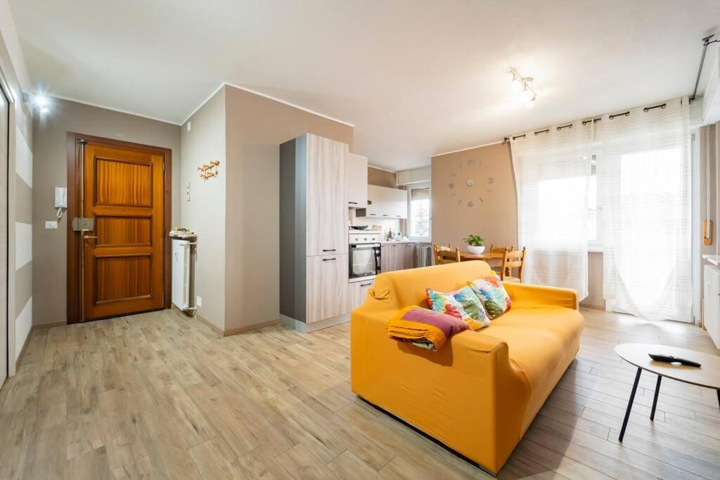 Bella Borgo Apartment Borgo San Dalmazzo Luaran gambar